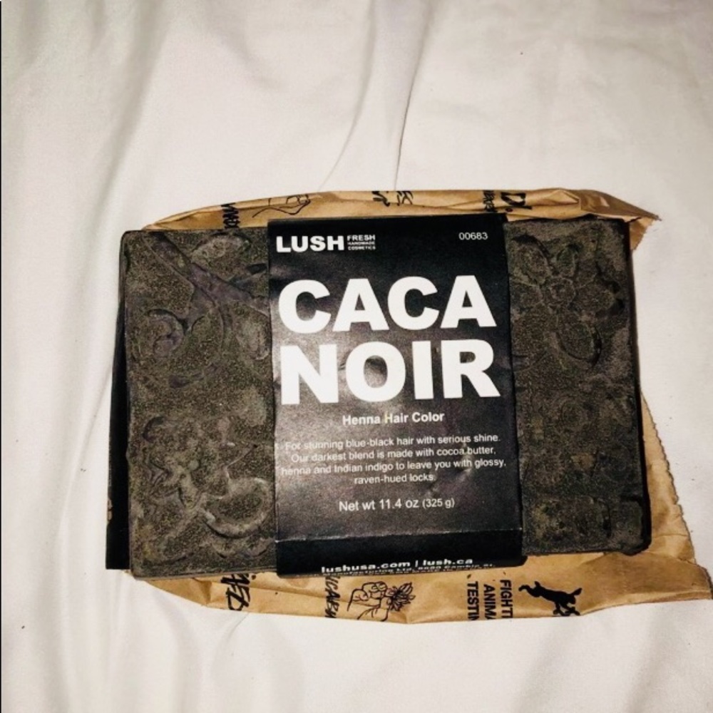 Lush henna Caca noir hair dye